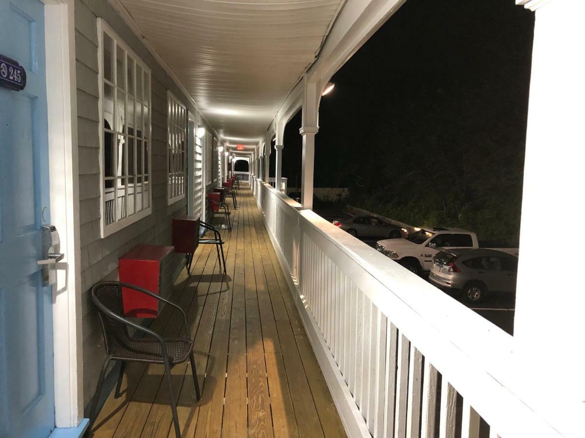 Travelodge By Wyndham Cape Cod Area West Dennis Exterior foto